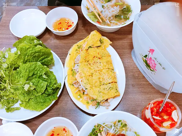 토요일은 밥이좋아 군포 군포역 쌀국수 맛집 베트남 현지 맛 그대로 반쎄오 모닝글로리 자넴 현지인 추천 토밥 좋아 방송정보