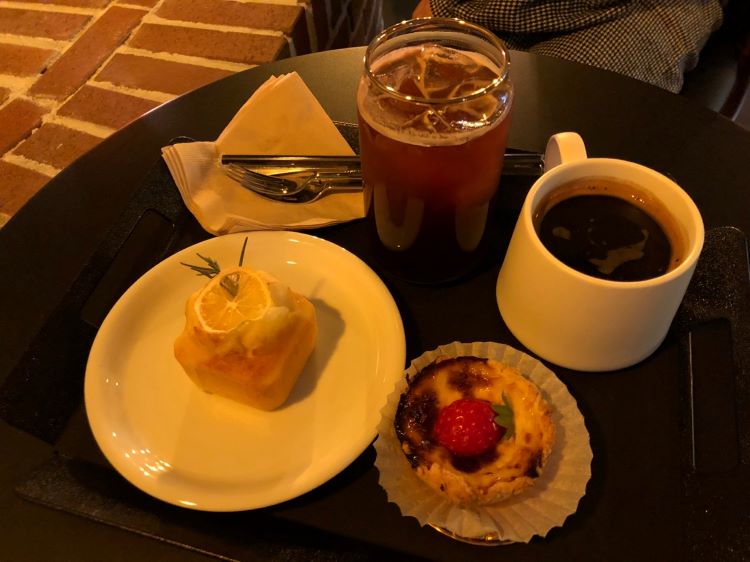 에그타르트-레몬케이크-커피