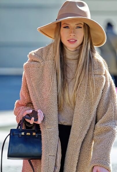 추운 겨울, 따뜻하고 스타일리시한 의상 추천하기