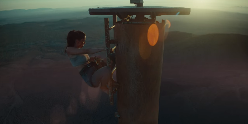 탈출을 시도하는 베키