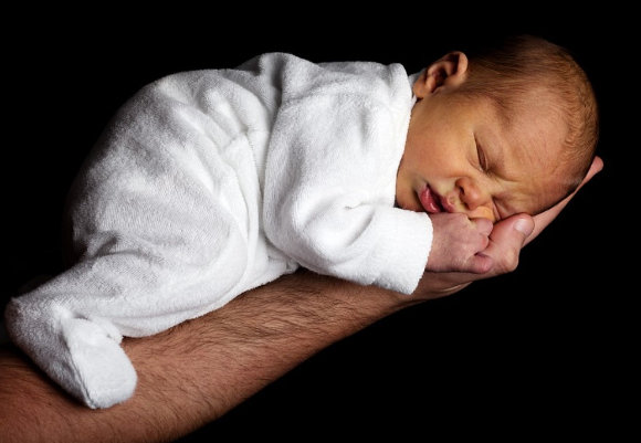 1살 된 영아를 지속적으로 폭행해 숨지게 한 친모와 공범들에게 중형이 선고됐다. 본 기사와 무관한 이미지. [사진=픽사베이]