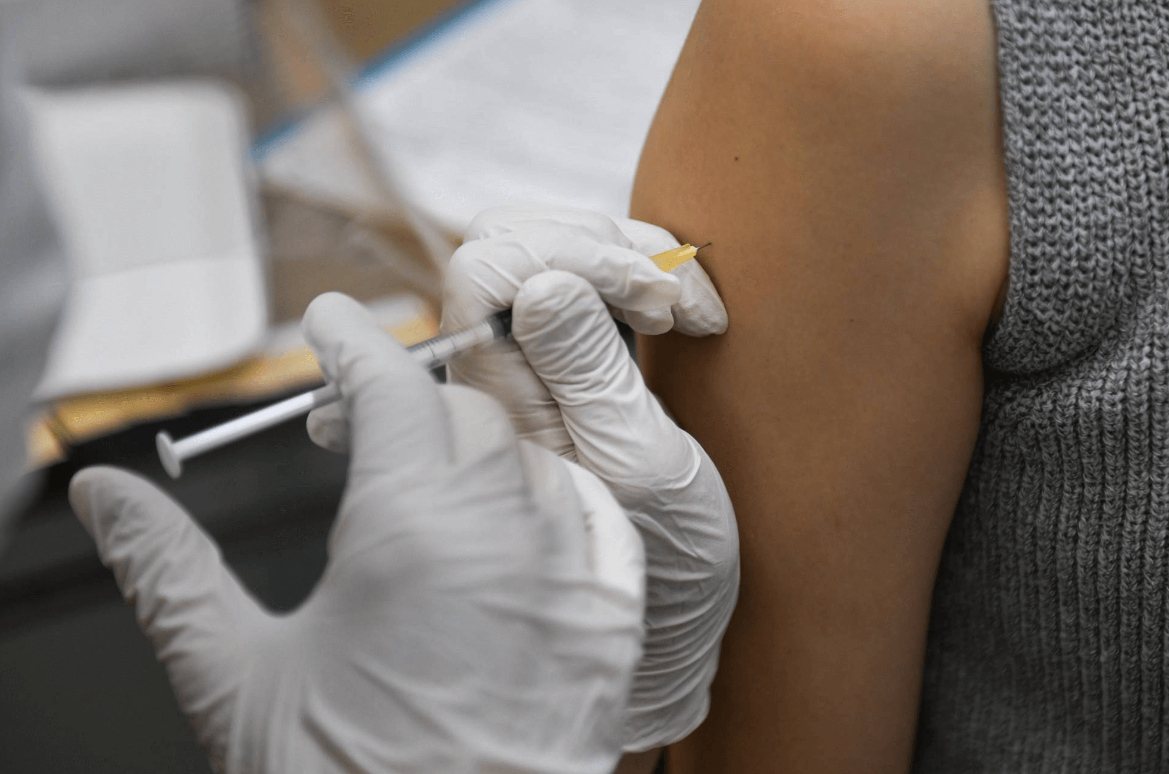 모더나-백신-주사