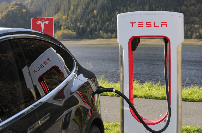 테슬라-주가-전망-배당금-알아보기