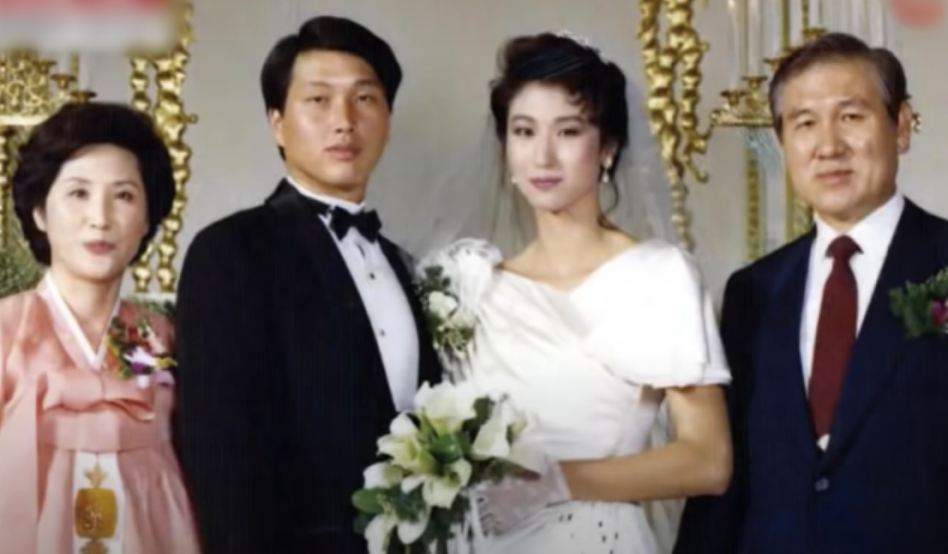 최태원 노소영 결혼사진