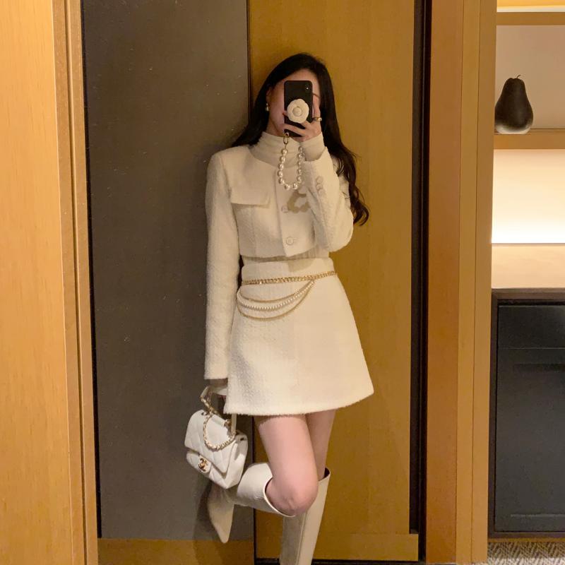 제니 트위드 투피스 세트 / 아이보리, 블랙 / 울 40 트위드자켓 미니스커트 세트