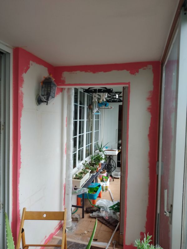 외곽을 먼저 칠해준모습