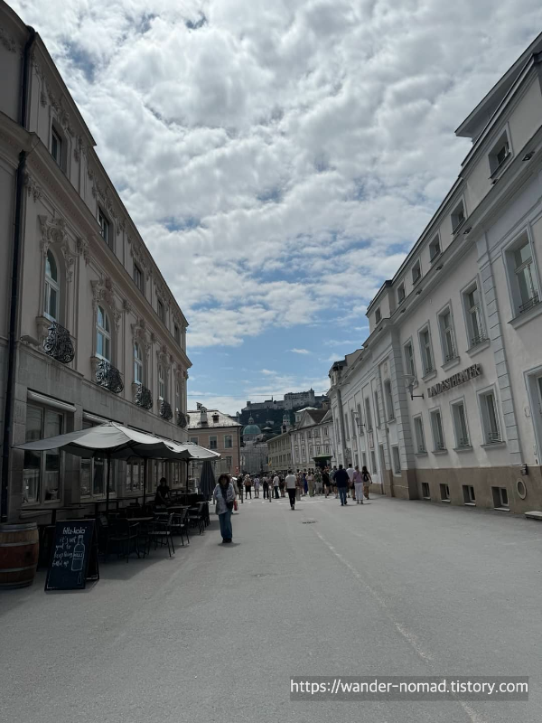 잘츠부르크에서 CK 셔틀로 체스키 크룸로프 경유 프라하 가기 – 예약부터 이동까지