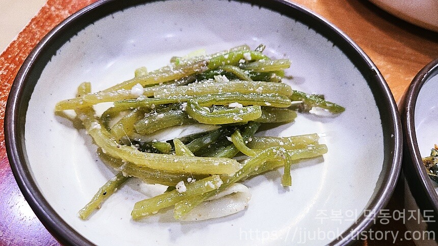 김가네-부대찌개-밑반찬