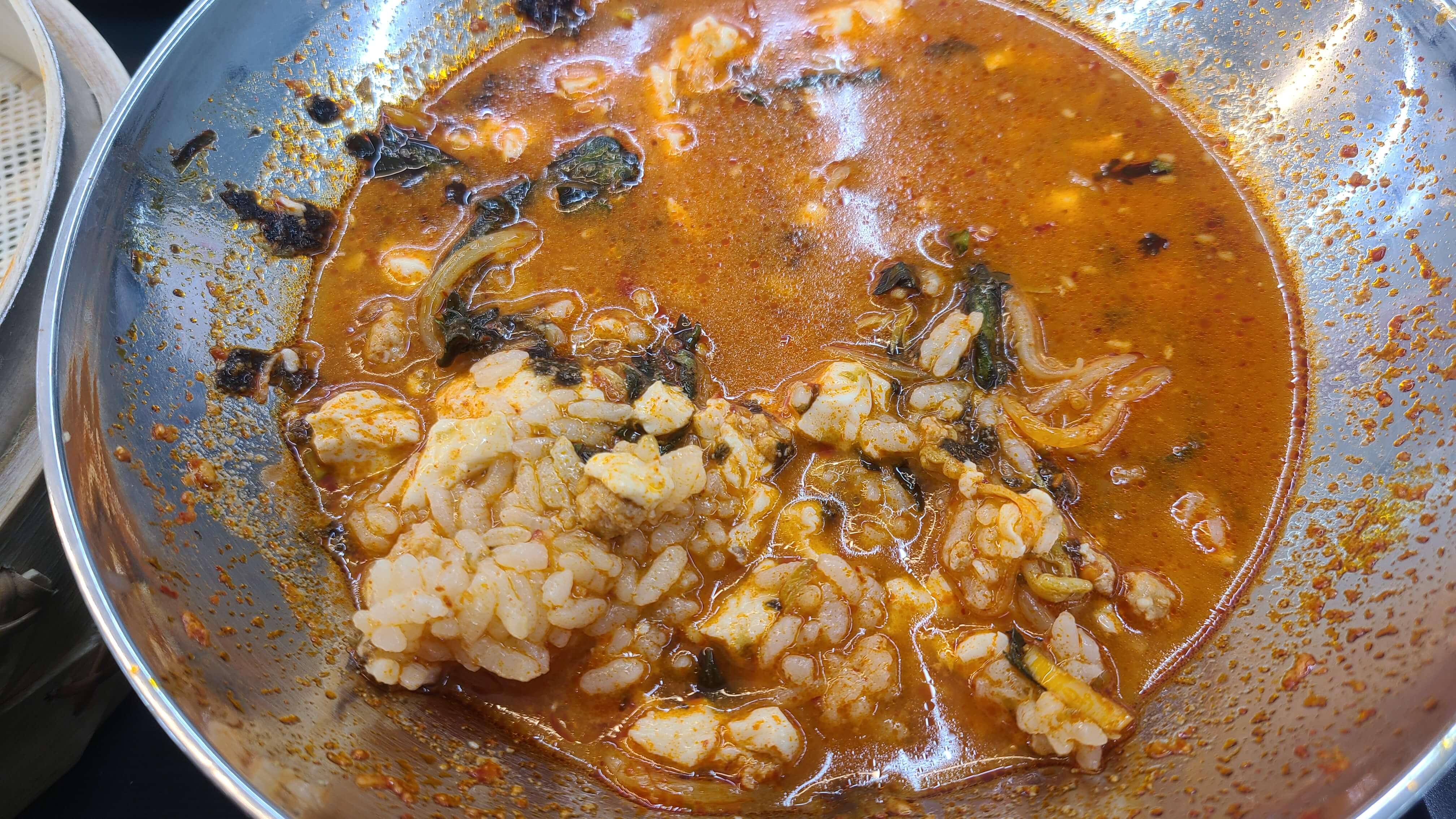 솔만두-순두부해장우동-밥-다말았음