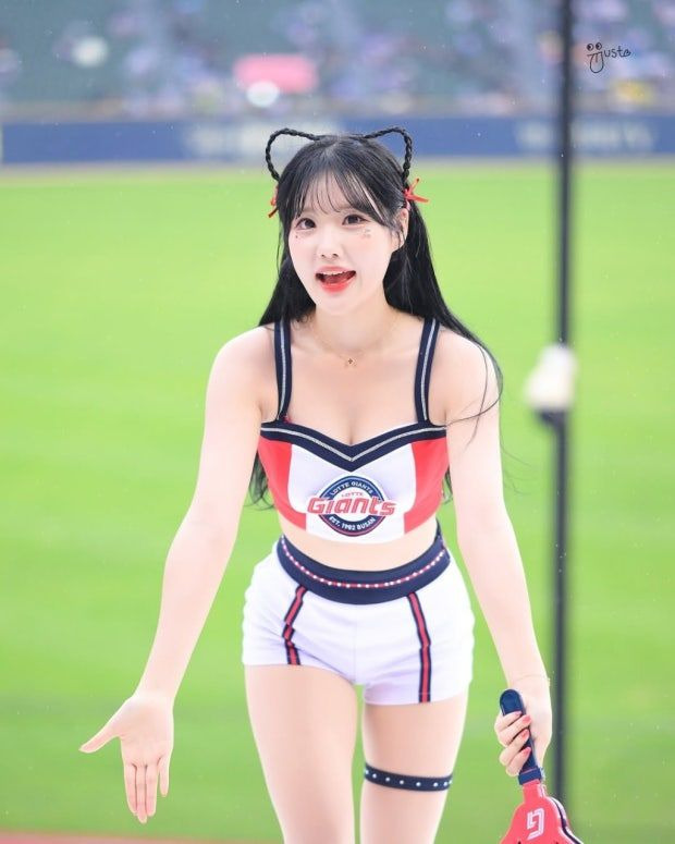 최홍라 치어리더 나이 프로필 키 몸매|한화 이글스 92번·키·학력·고향·롯데 시절·인스타·사진