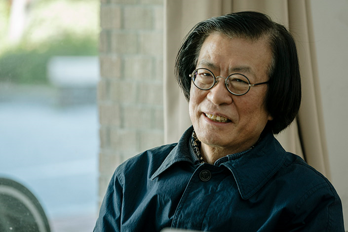 극작가 이강백