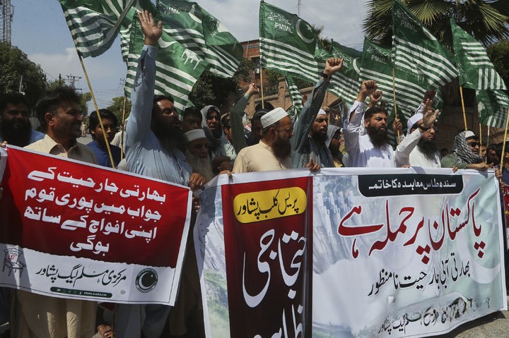 인도-파키스탄 갈등 격화