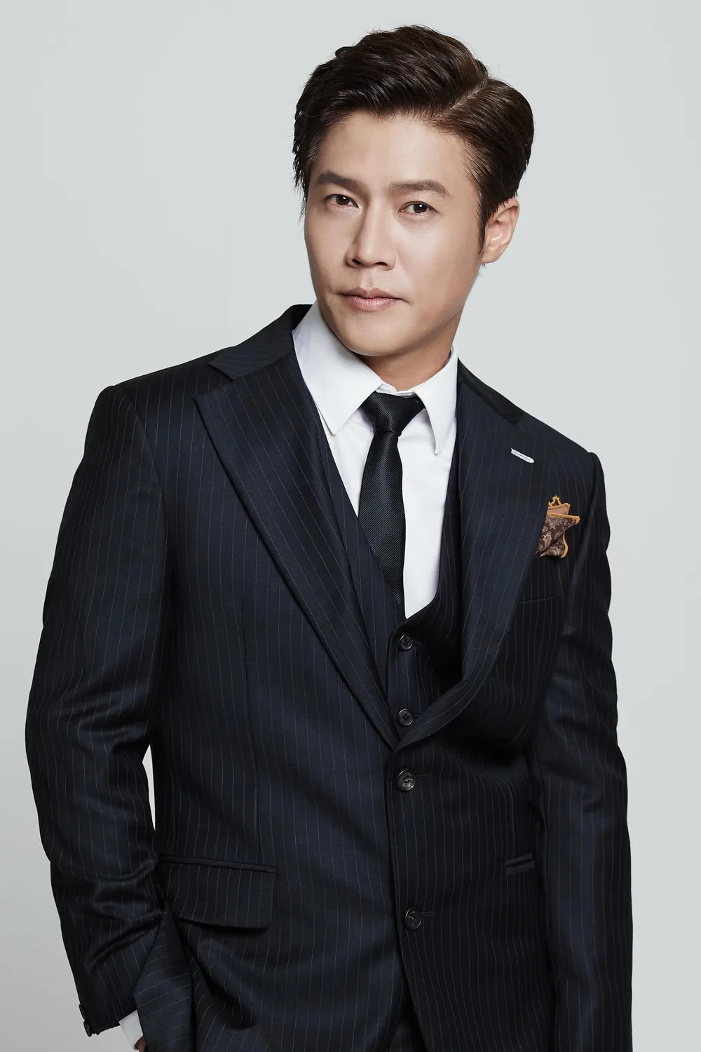 영화 스마트폰을 떨어뜨렸을 뿐인데 정보 ott 출연진 줄거리 결말 후기 평점 원작과의 차이 