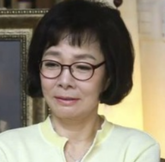 김상희 활동