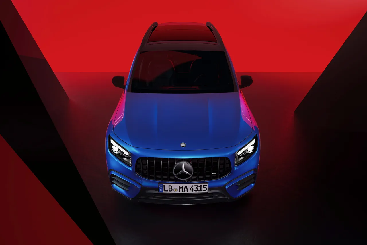 벤츠 AMG GLB 이미지