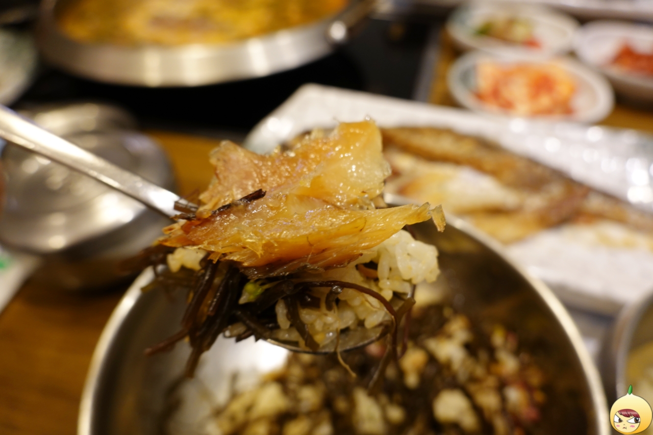 강된장 해조류 비빔밥에도 보리굴비는 필수