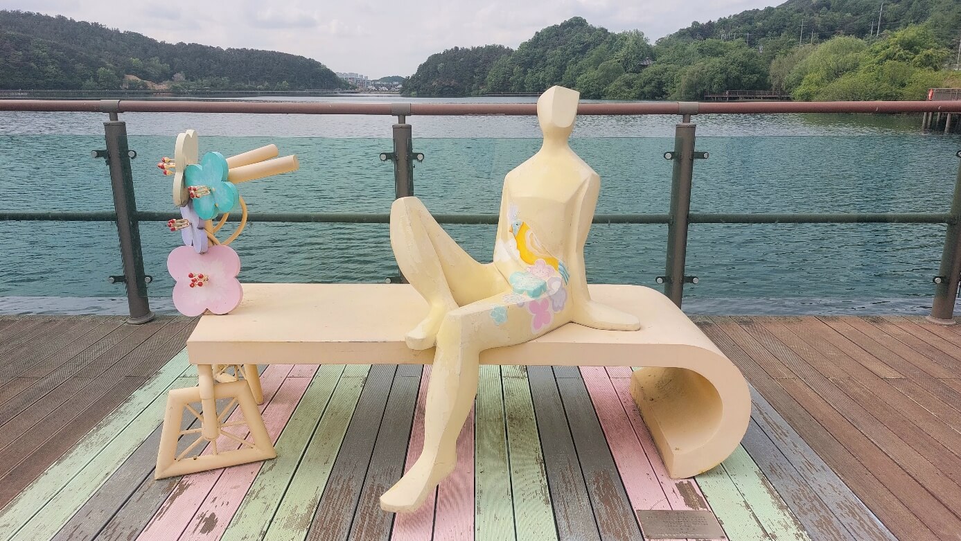 아중호수 포토존 의자