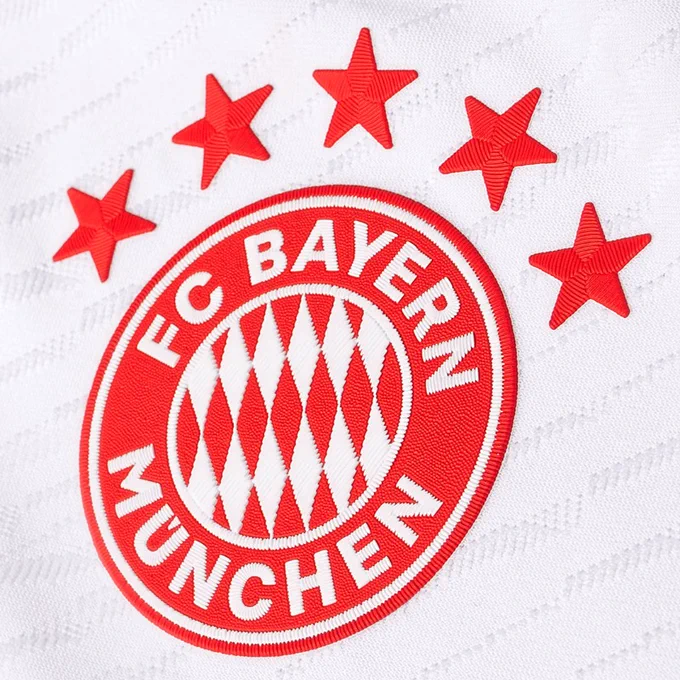 뮌헨, 토트넘과 해리케인 이적 합의... 이적료 1450억 이상으로!!