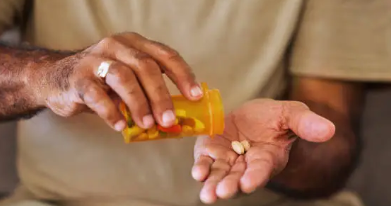 고형암 vs 혈액암 치료제 개발 전략 비교