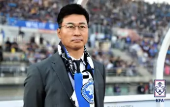 김도훈-감독-지휘하는-모습