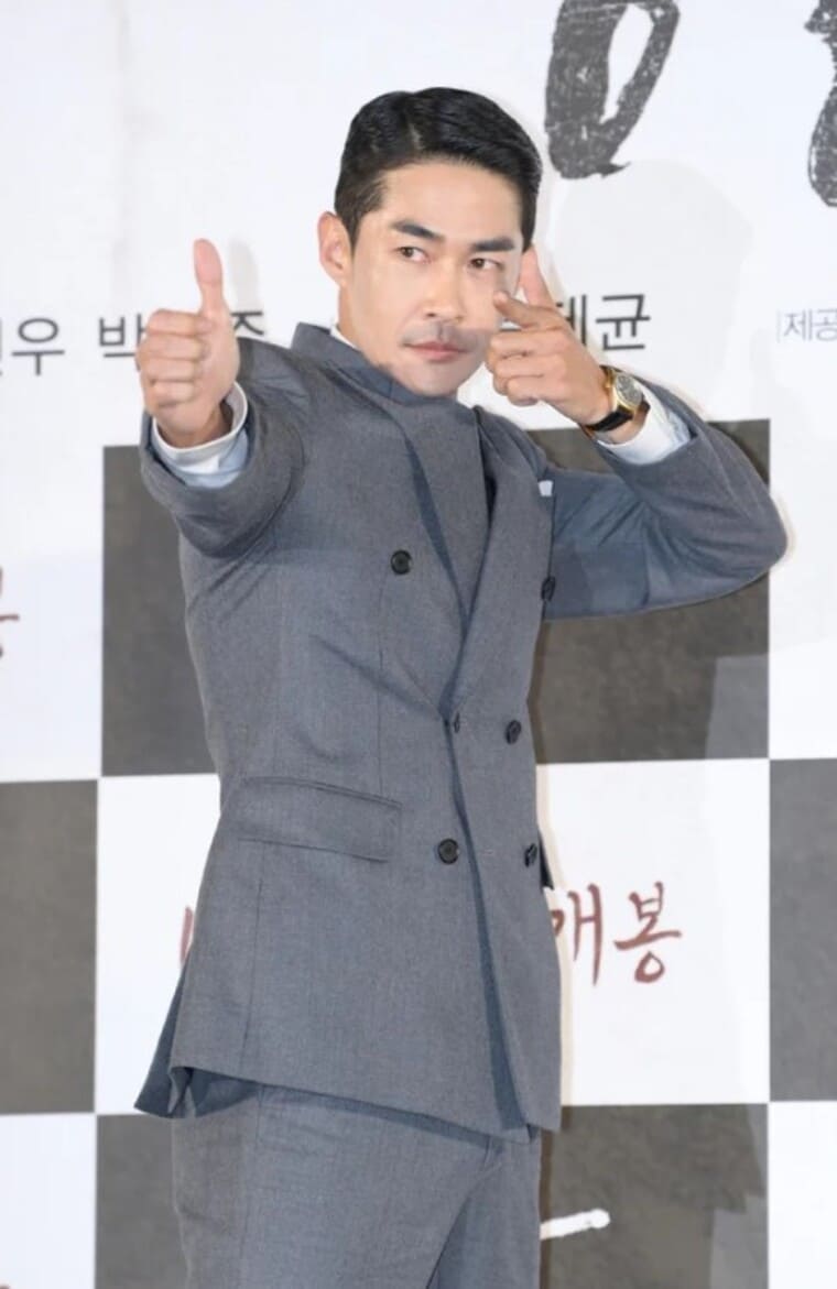 배우-겸-모델-배정남