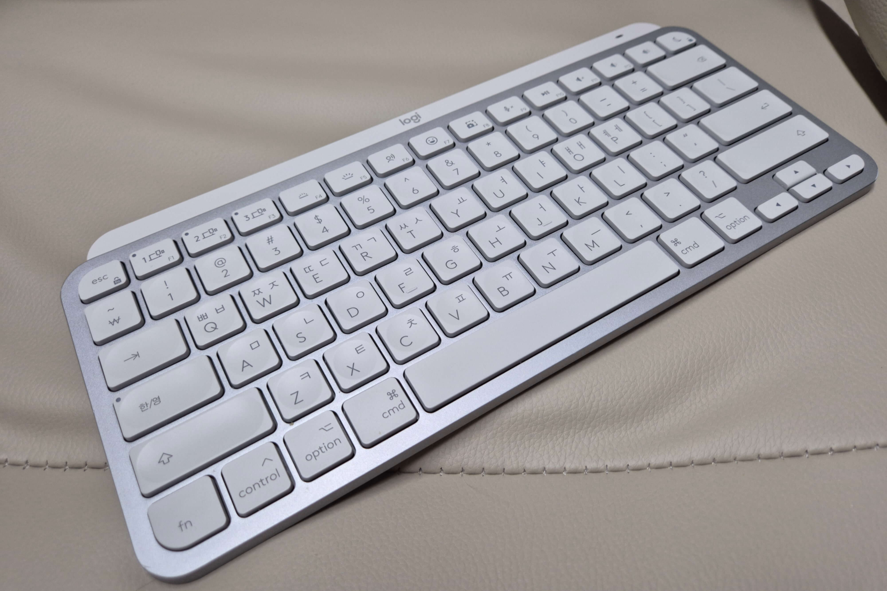 텐키리스 블루투스 키보드