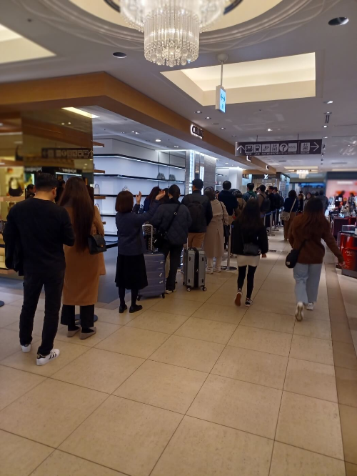 한큐백화점 셀린느매장