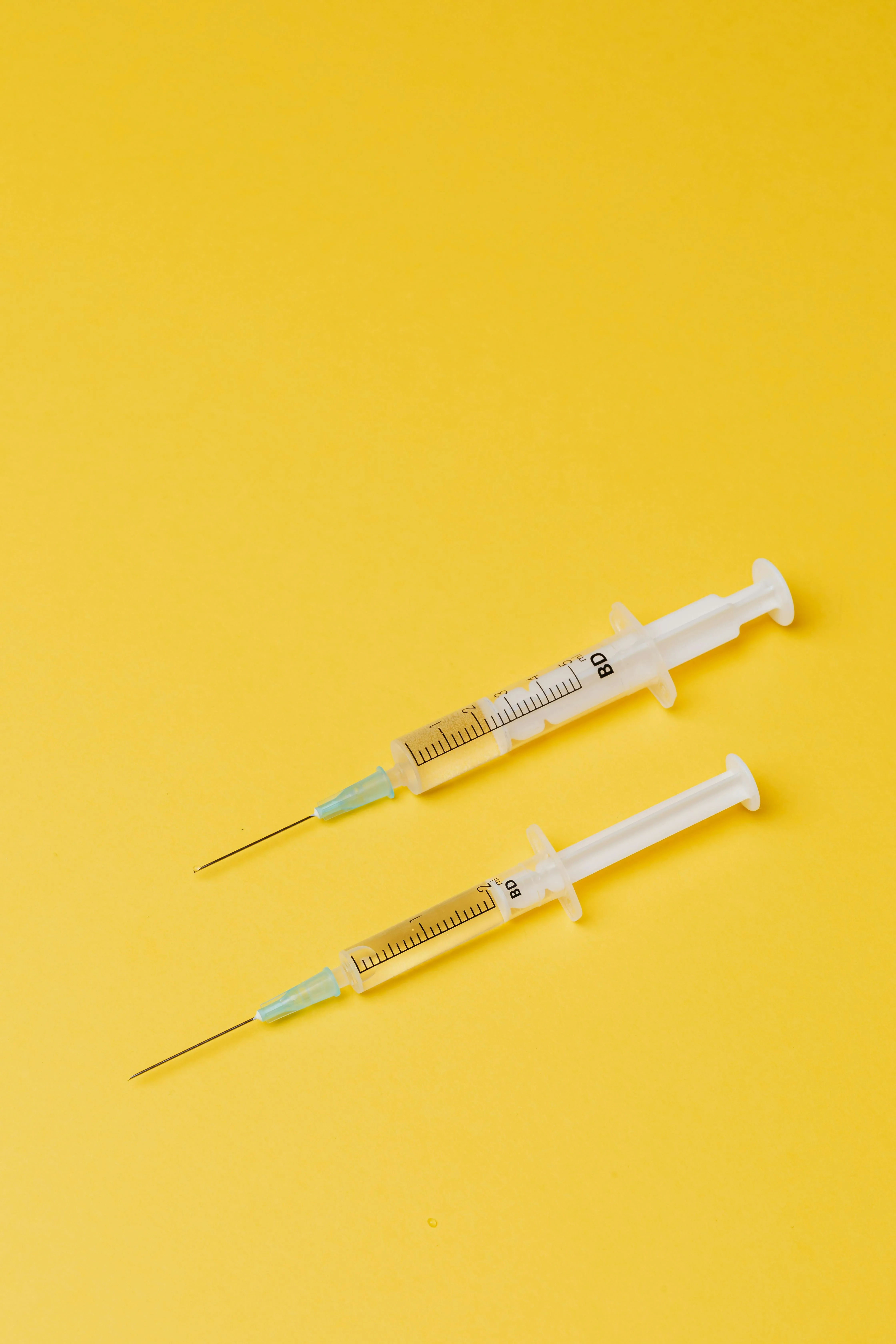 대상포진-초기증상-예방접종-무료대상자-무료접종대상-원인-통증-발진-수포-두통-진단-치료-약-항바이러스제