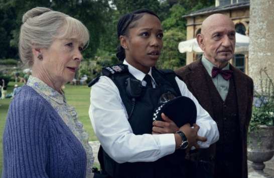 넷플릭스 <목요일 살인 클럽>