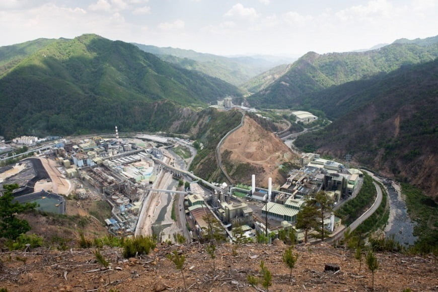 경상북도 봉화군 낙동강 최상류의 산속에 위치한 영풍 석포제련소