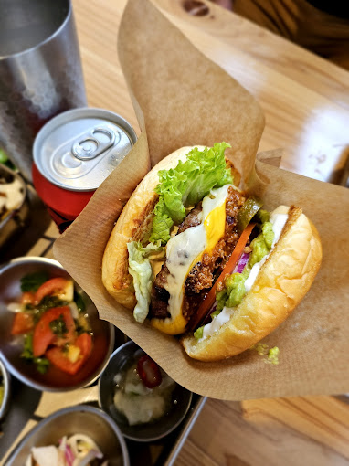 제주 한우 수제버거 '친밀 제주'