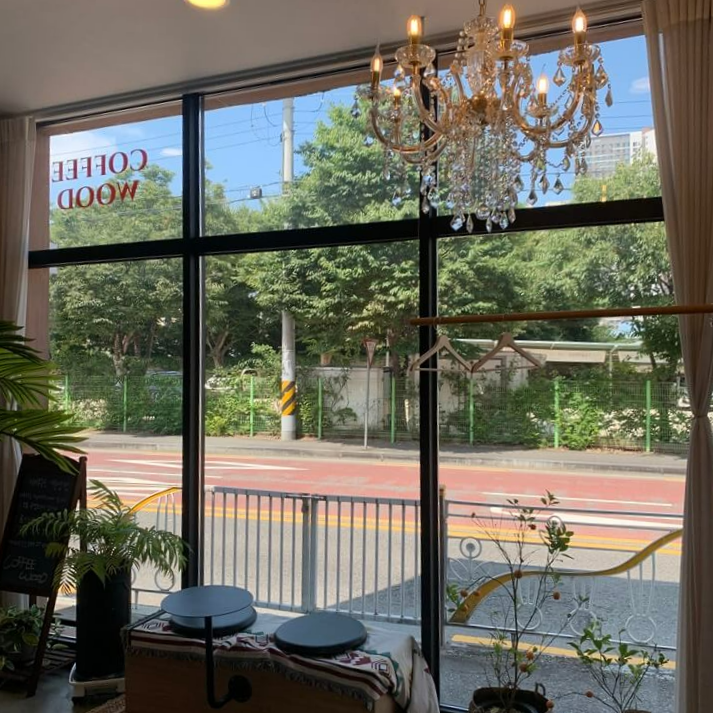 커피우드 별관 뷰