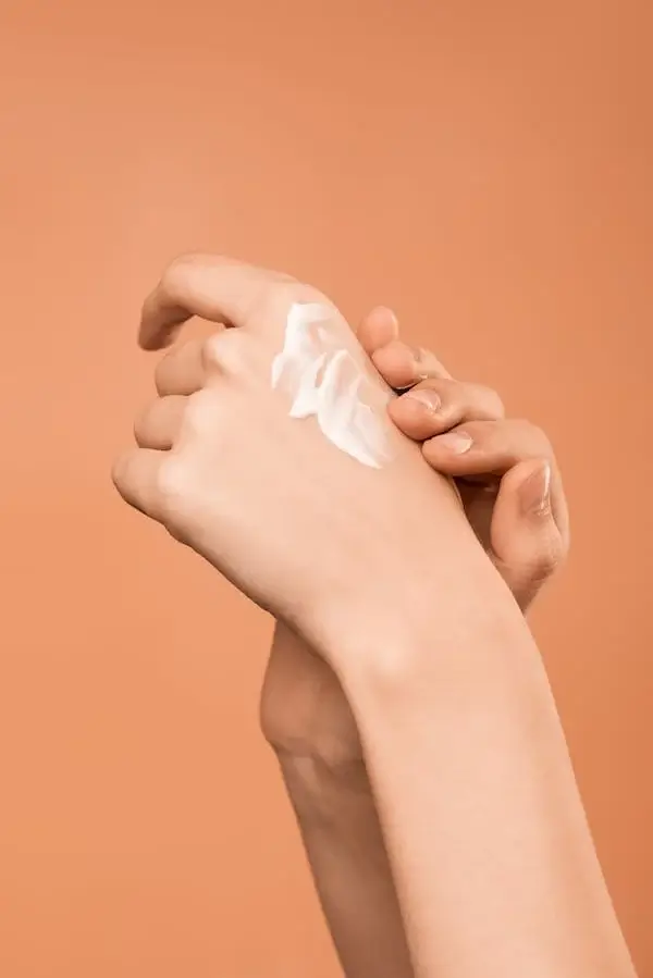 건조한 겨울 겨울 불청객 피부건증 