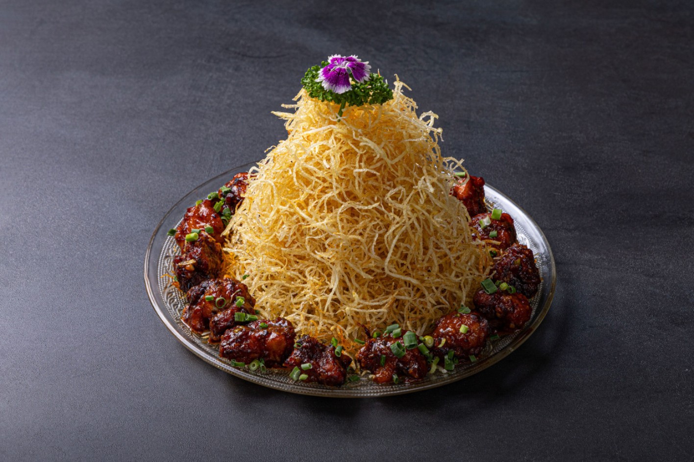 신당동 숯불꼬치&amp;훠궈 맛집 하오카오스탠 신당점, 불맛의 비결은?