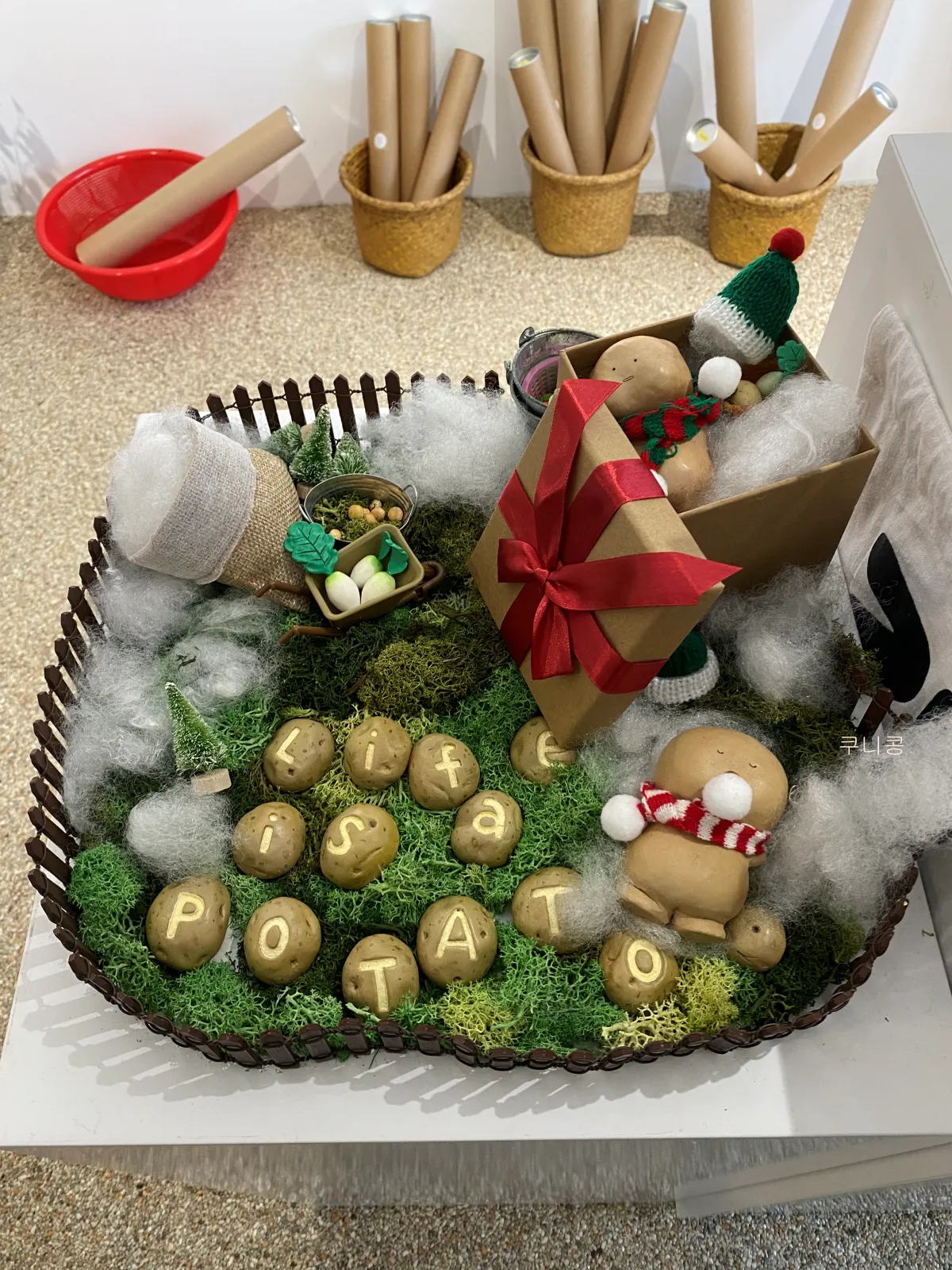 강릉-여행일정-소품샵-투어-귀여운-감자-캐릭터가-있는-삶은감자