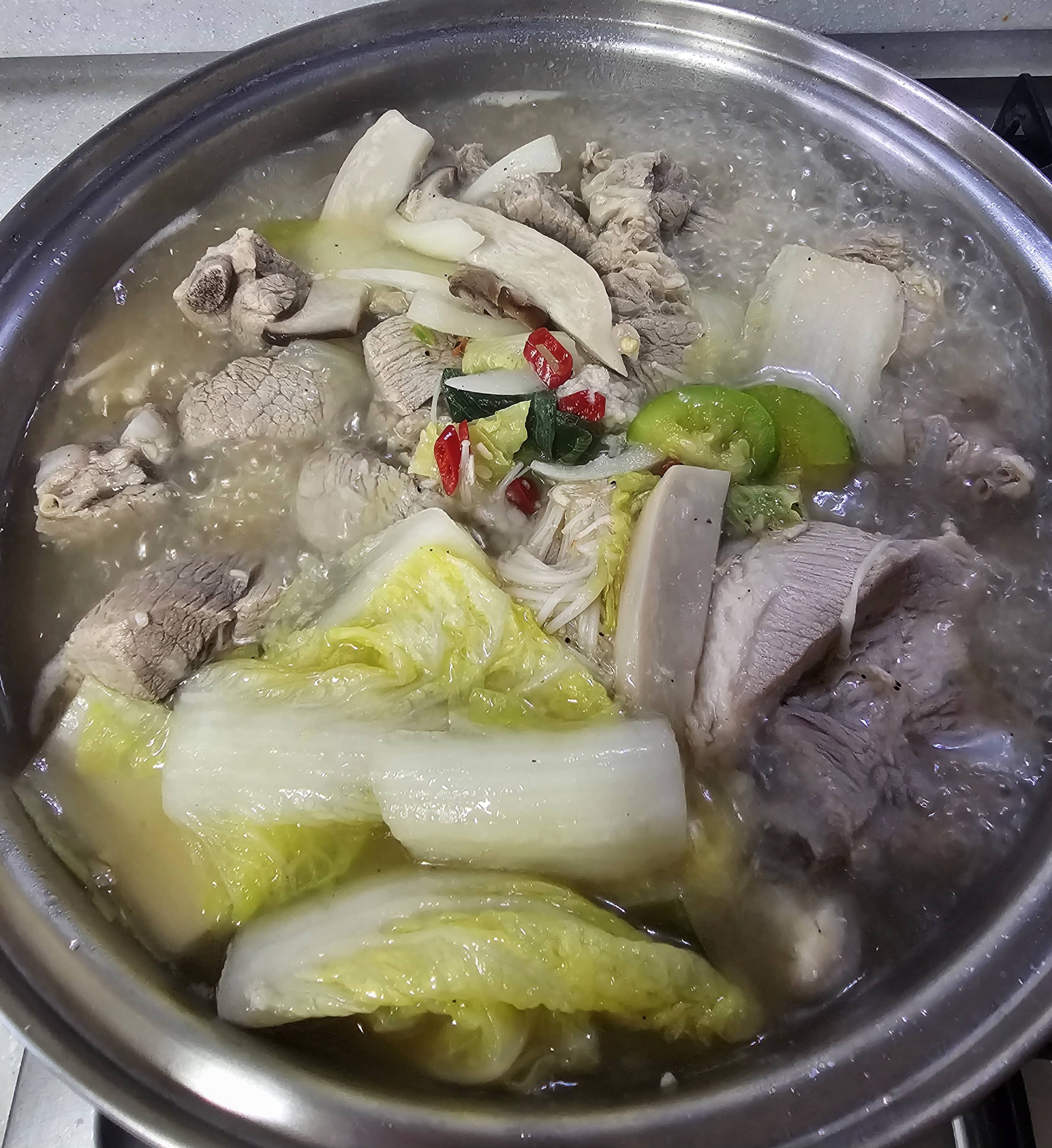 돼지 갈비로 만드는 강화도 '젓국 갈비'