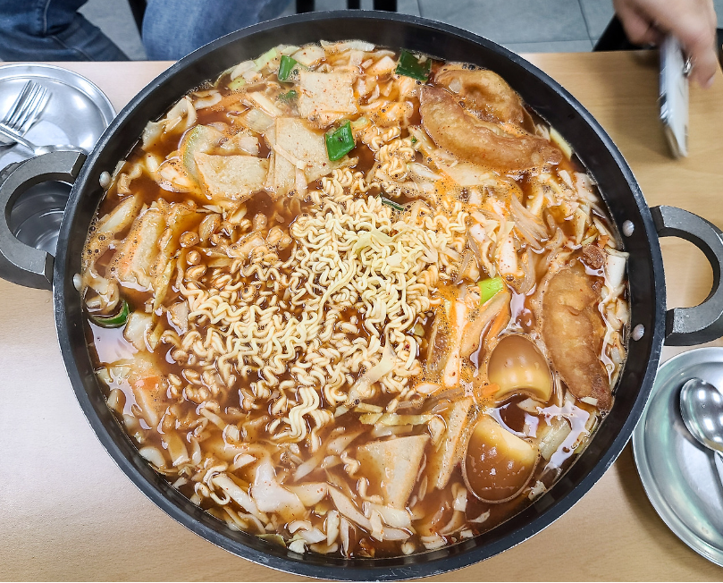 신당동 마복림 할머니 떡볶이: 즉석 떡볶이의 살아있는 전설