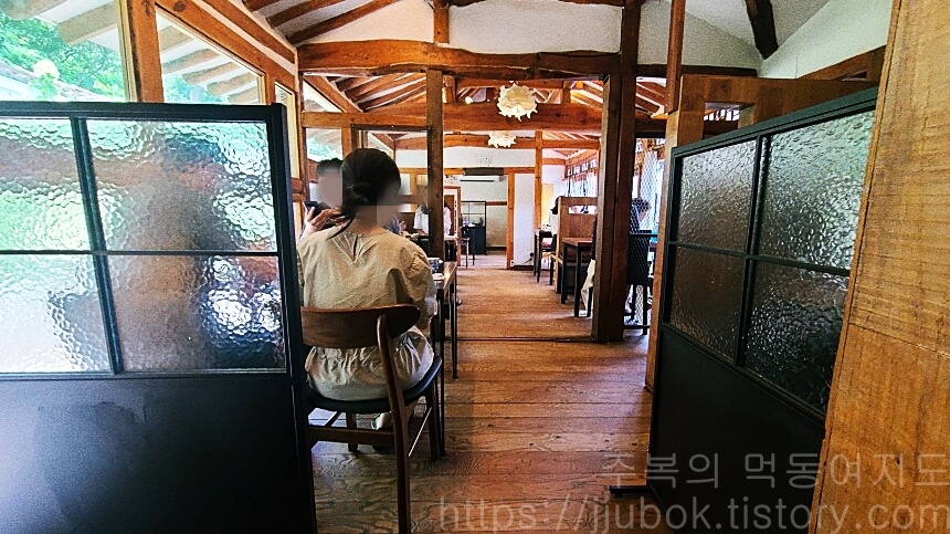 이당-비스트로-한옥-내부