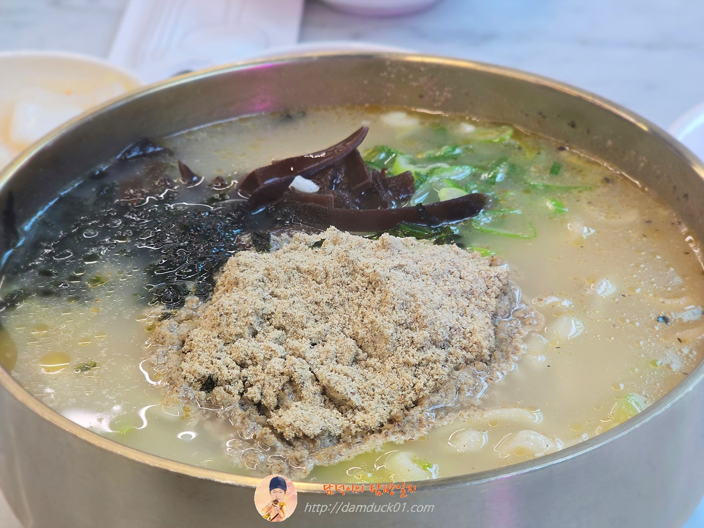 들깨 칼국수