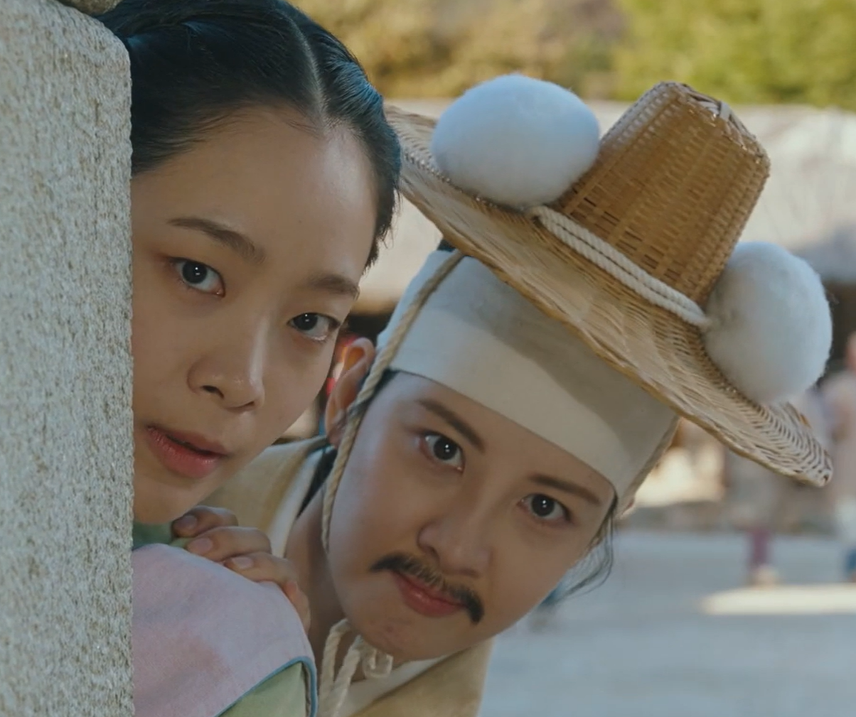 남주의 첫날밤을 가져버렸다