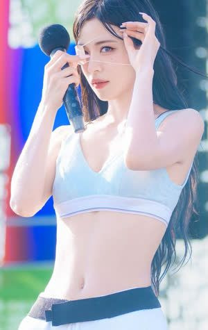 프로미스 나인 이채영 시구