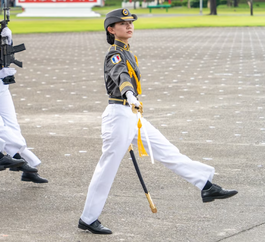 여군 연봉 및 되는 방법 등에 대하여 알아보기
