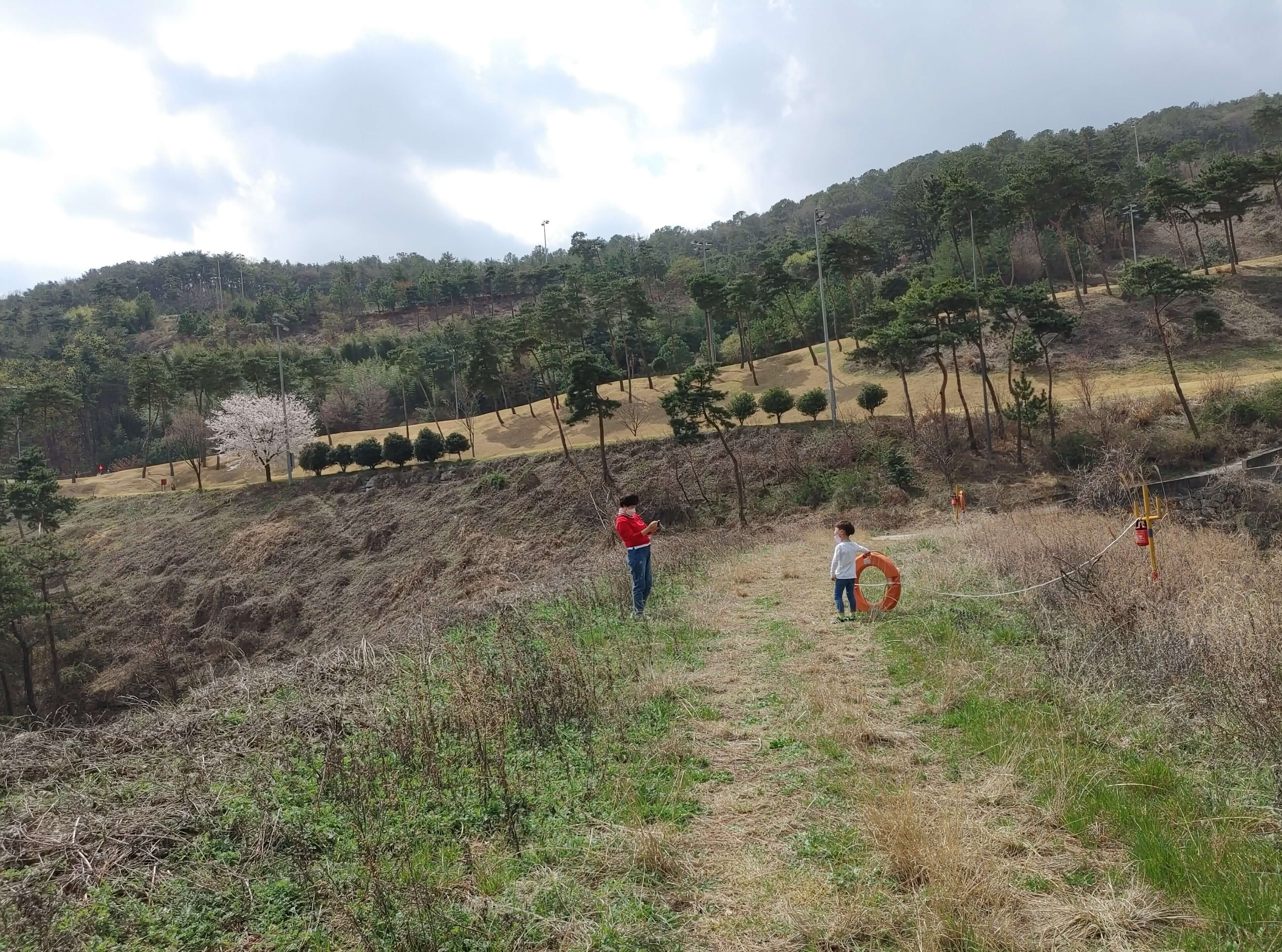 소토_한우_식육식당_잔디공원_언덕