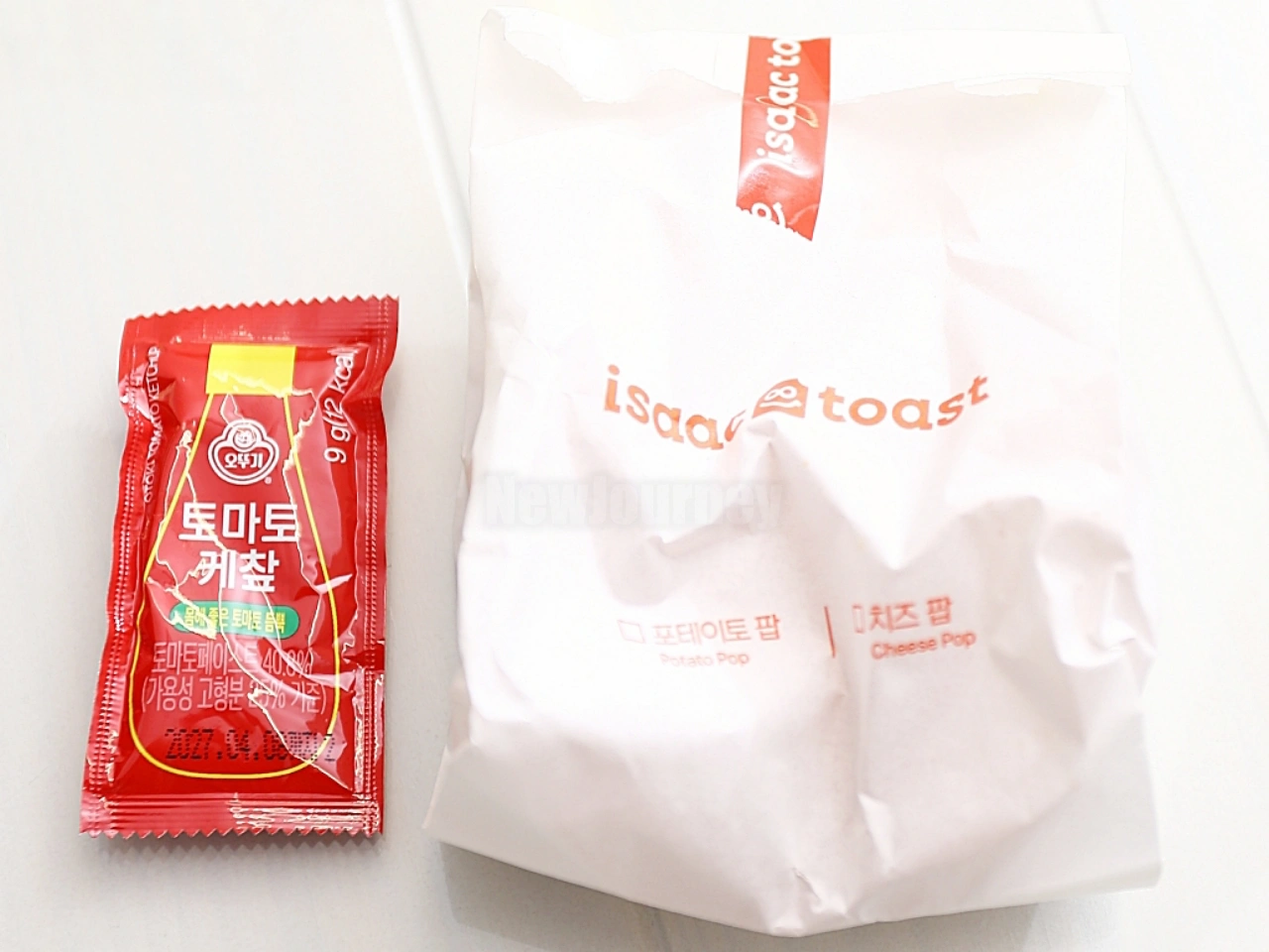 이삭토스트 사이드 토마토케첩 치즈팝 포테이토팝