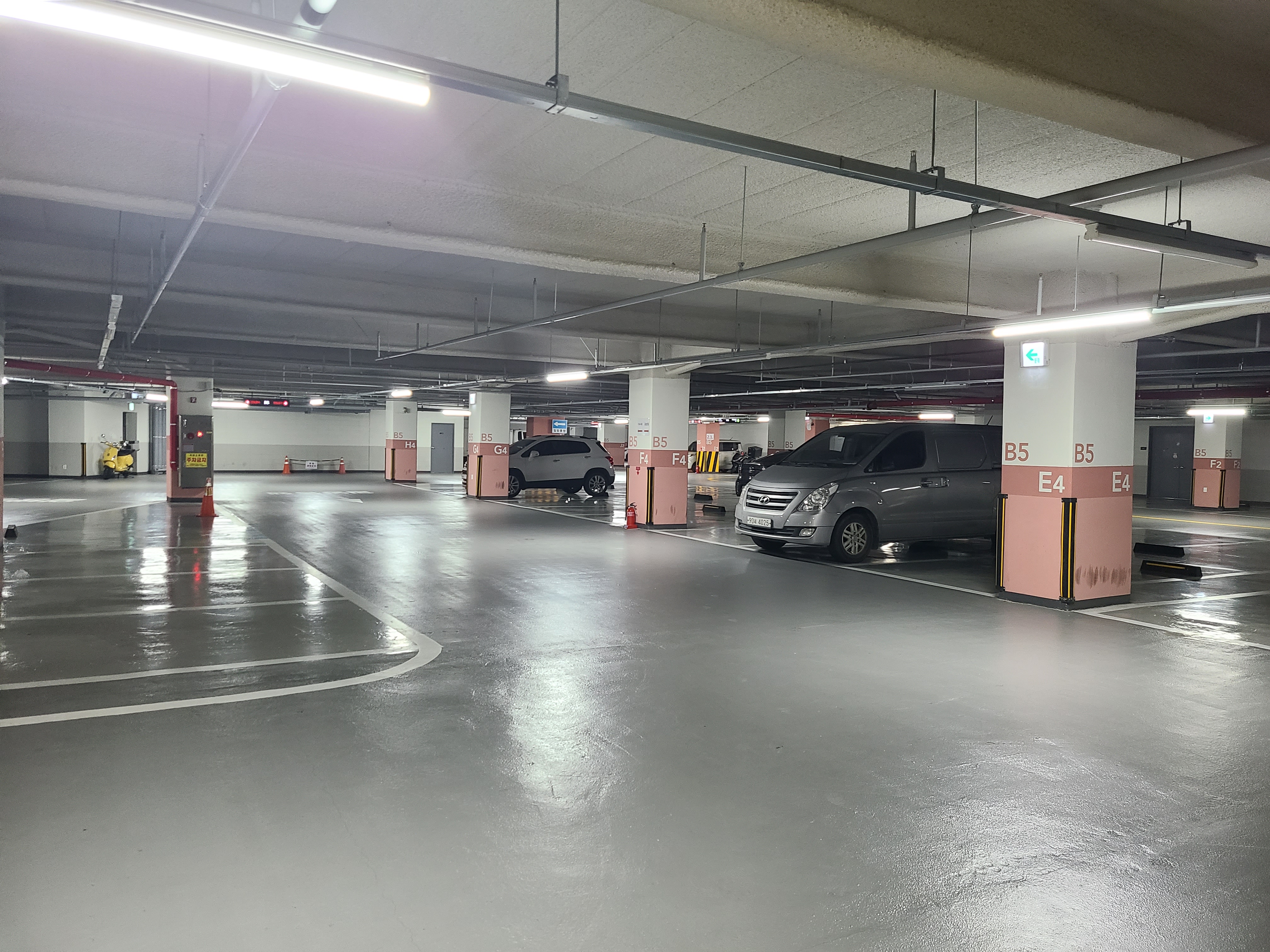 하우스디엘타워 지하3