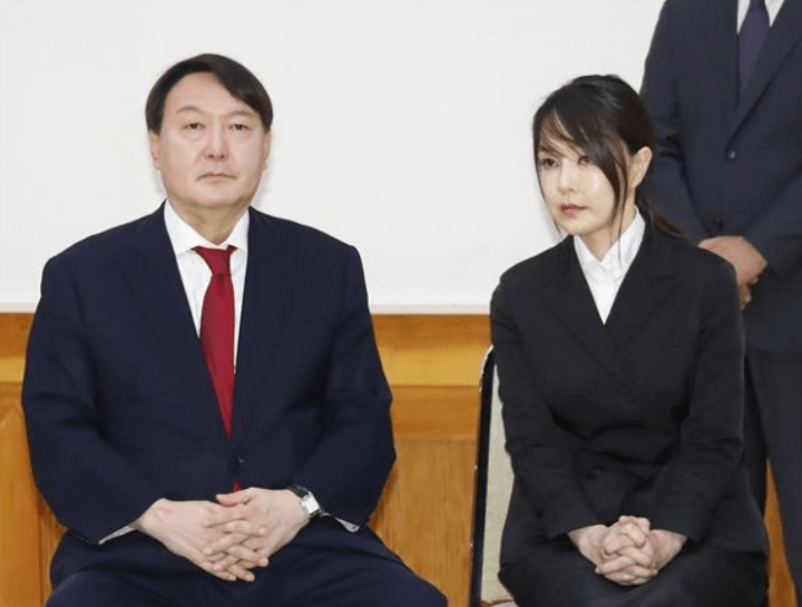 윤석열-대선후보-김건희-사진