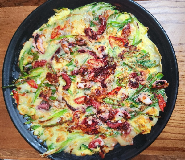 완성된 해물파전