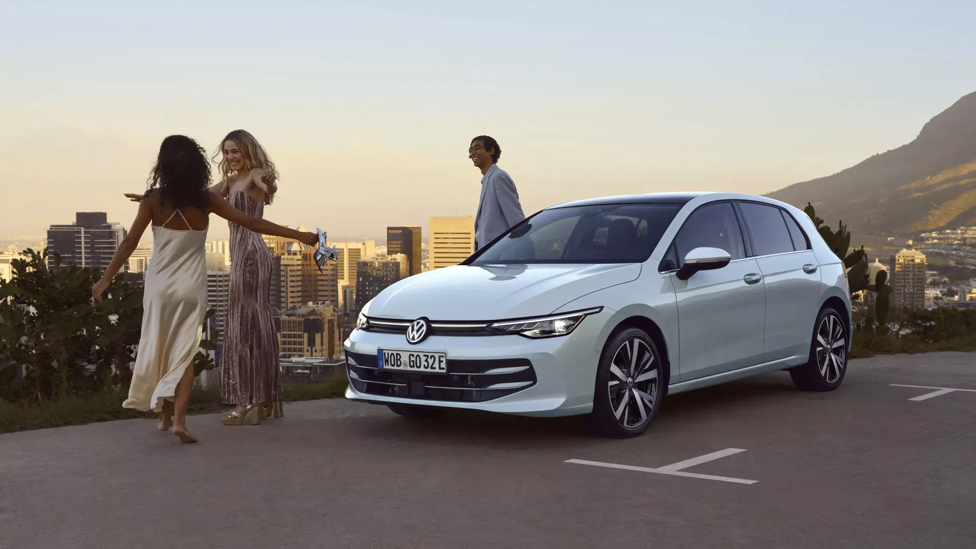 폭스바겐 골프 이미지