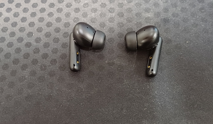 qcy-t13-이어폰-사진