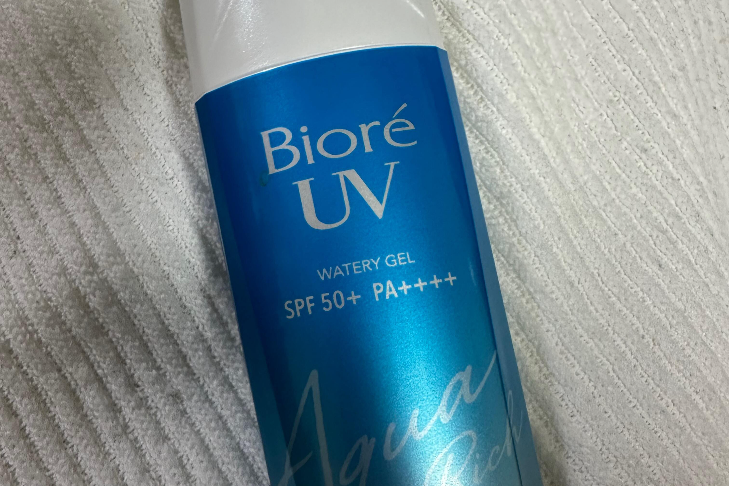 비오레-선크림의-모습